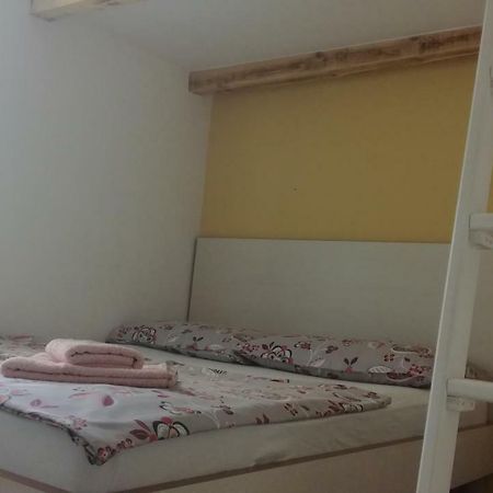 איזולה Apartment Lana מראה חיצוני תמונה